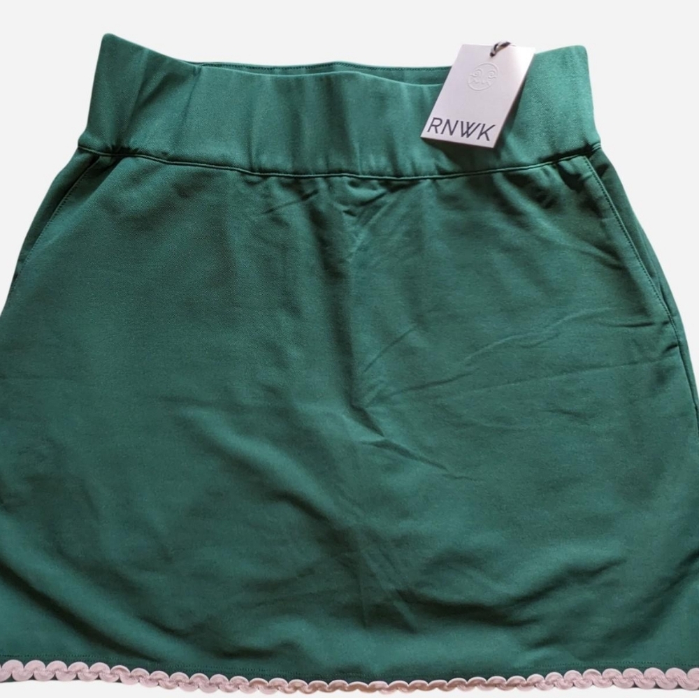 NWT renwick ric rac skort